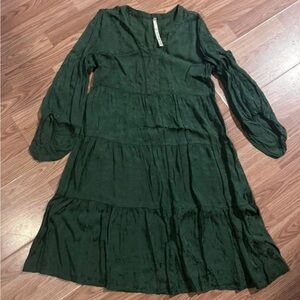 Elegant Green Women's Dress
